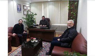 SELÇUK CEYHAN’IN İLK ŞİİR KİTABI ÇIKTI