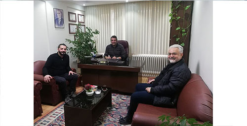 SELÇUK CEYHAN’IN İLK ŞİİR KİTABI ÇIKTI