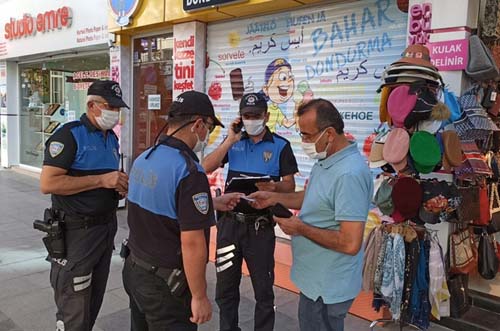 KARANTİNADA OLMASI GEREKEN 26 KURAL TANIMAZ YAKAYI ELE VERDİ