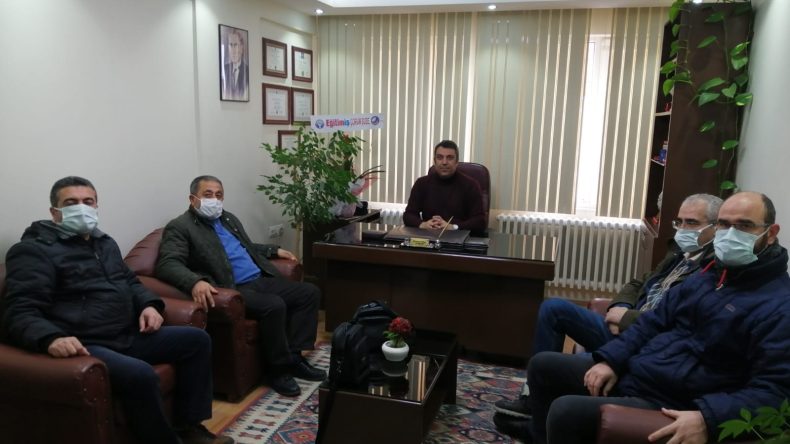 EĞİTİM İŞ ÇORUM YÖNETİMİNDEN UMUT HABER’E HAYIRLI OLSUN ZİYARETİ