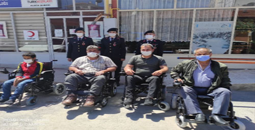 JANDARMADAN AKÜLÜ SANDALYE