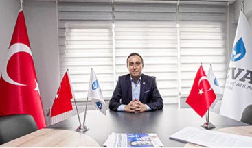 CUMHURİYET İLE AYDINLIK YARINLARA YÜRÜYECEĞİZ