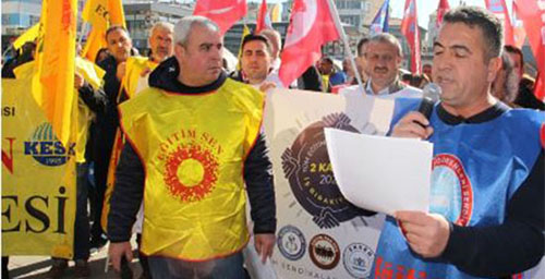 DAVULLAR BU KEZ GREV İÇİN ÇALDI