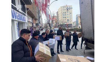 CHP’NİN YARDIM TIR’I BÖLGEYE GÖNDERİLDİ
