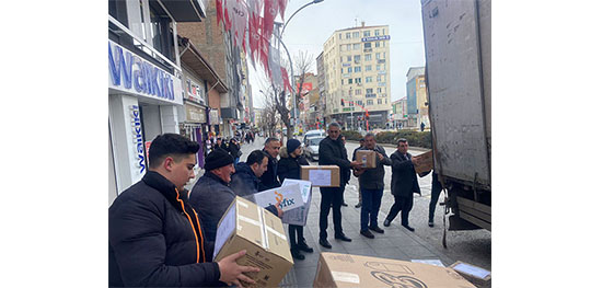 CHP’NİN YARDIM TIR’I BÖLGEYE GÖNDERİLDİ
