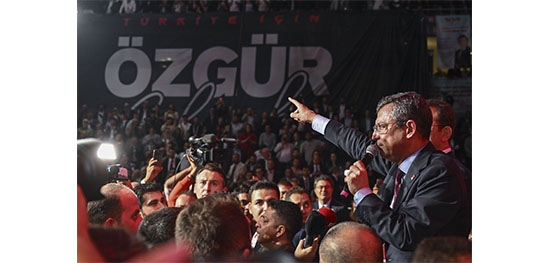 ÖZGÜR ÖZEL : SEFERBERLİK İLAN EDİYORUM