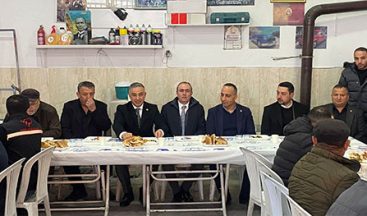 CHP ADAYI, ESNAF SOFRASINA MİSAFİR OLDU