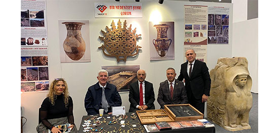 TAHTASIZ : GÖZERİMİZ ÇORUM BELEDİYESİNİ VE İL KÜLTÜR MÜDÜRLÜĞÜNÜ ARADI