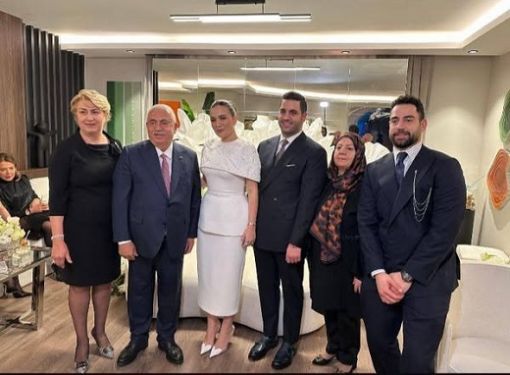 AHLATCI AİLESİNİN MUTLU GÜNÜ