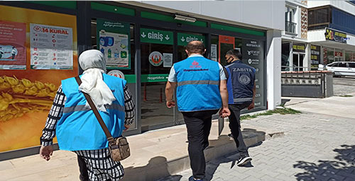 İZOLASYONA UYMAYAN 3 KİŞİ TESPİT EDİLİP YURDA KONDU
