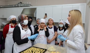MUTFAK ATÖLYESİNE SÜRPRİZ YAPTI