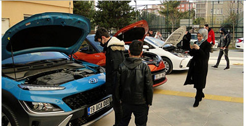 ELEKTRİK VE HİBRİT ARAÇLAR PANELİ