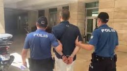 KASTEN ADAM ÖLDÜRMEKTEN ARANAN ŞAHIS YAKALANDI