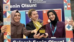 ‘TRT ÖZEL ÖDÜLÜ’NÜ KAZANDILAR