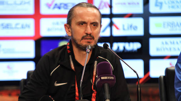 ESKİ ÇORUM FK TEKNİK DİREKTÖRÜ TUNCAY ŞANLI YENİDEN FENERBAHÇE’DE