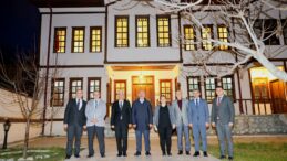 VALİ ÇALGAN BEKTAŞ’TAN BRİFİNG ALDI