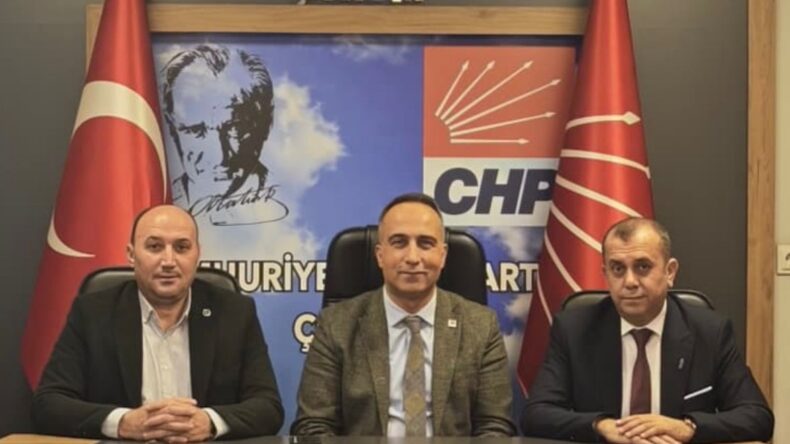 BAKKALLAR ODASI’NDAN CHP’YE KUTLAMA ZİYARETİ