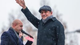 YOKSULLUĞU YENMEYE GELİYORUZ”