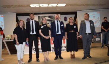 EĞİTİM-İŞ: “MASADA MEMURU UNUTANLAR, SAHADA ROL ÇALAMAZ!”