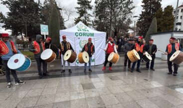 DAVULCULAR ÇORUM HALAYI ÇEKTİ