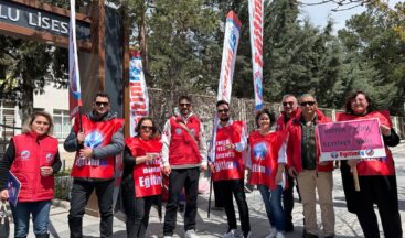 EĞİTİM-İŞ: “EĞİTİMDE ASIL DEĞER, BİLİMSELLİK VE TARAFSIZLIKTIR”