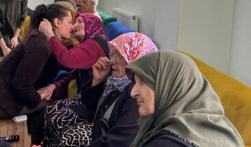 CHP KADIN KOLLARINDAN SEVGİ VE HUZUREVİ’NE BAYRAM ZİYARETLERİ