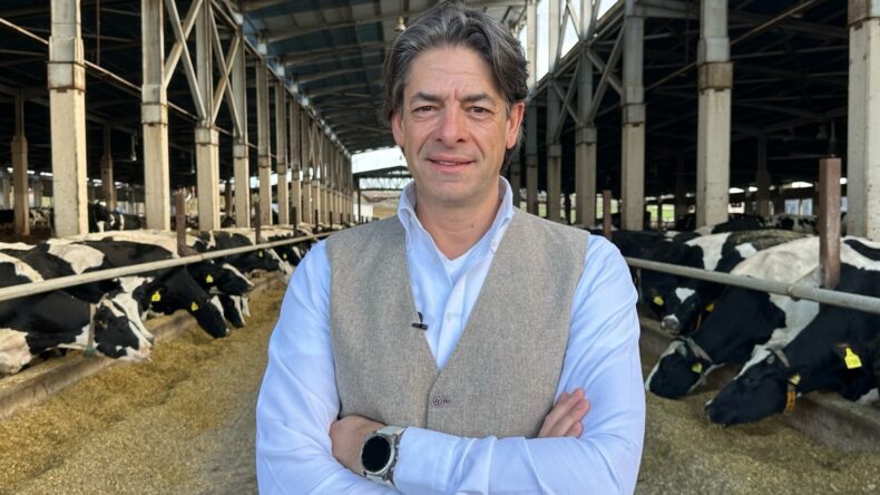 SENCER SOLAKOĞLU, ÇORUMLU ÜRETİCİLERİ BİLGİLENDİRECEK