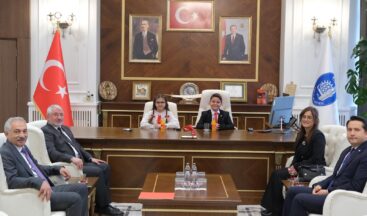 BAŞKANLIK KOLTUĞU ÇOCUKLARA EMANET