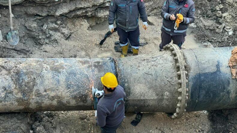 ..VE KOCA BİR ŞEHİR SUSUZ KALMADI