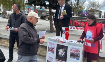 EĞİTİM-İŞ’İN İMZA KAMPANYASINA HALKTAN BÜYÜK DESTEK VAR