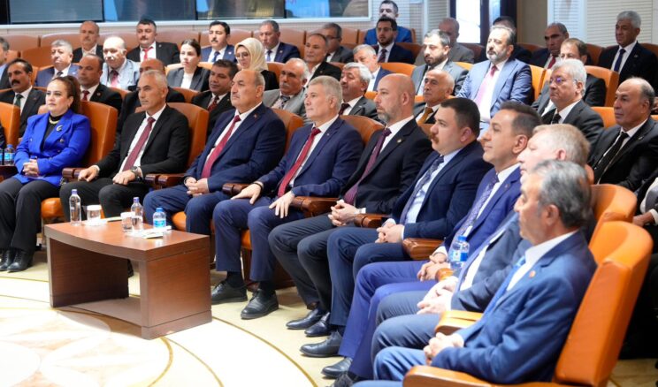 MİLLETVEKİLLİ AHLATCI: “ANKARA’DA ÇORUM RÜZGARI ESTİRDİK”