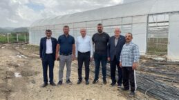 ANKARA YOLUNDAKİ KÖYLERDE SERALARI VE ARAZİYİ SEL BASTI