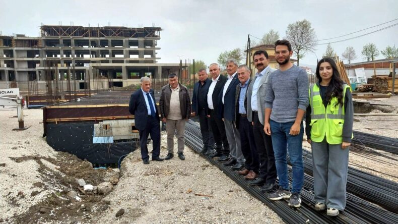 MOTOSİKLETÇİLER PLAZASI YÜKSELİYOR İNŞAAT SÜRECİ HIZLA DEVAM EDİYOR!