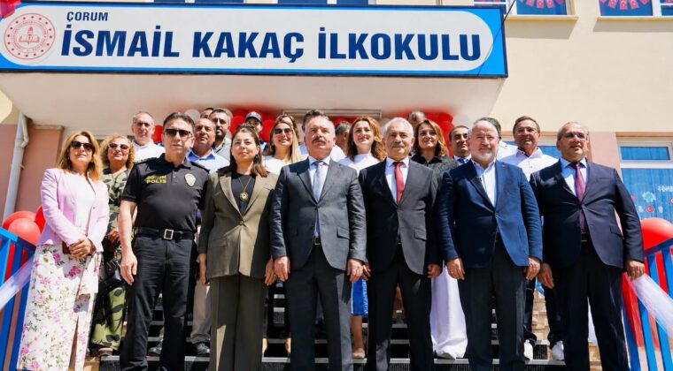 ÇORUM’DA 83 BİN ÖĞRENCİ KARNE ALDI