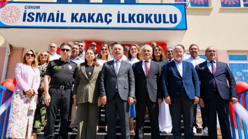 ÇORUM’DA 83 BİN ÖĞRENCİ KARNE ALDI