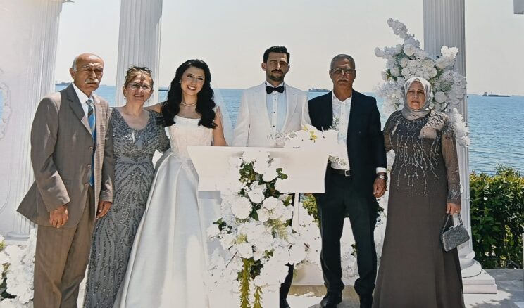 BİLGESU VE BATUHAN ÇİFTİ DÜNYAEVİNE GİRDİ