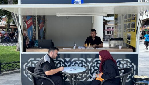 ÇÖZÜM MERKEZİ NOKTASI SAAT KULESİ ÖNÜNDE KURULDU