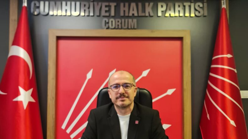 ÖZTÜRK: NATO ZİRVESİ, MİSAFİR İÇİN SÜSLENME HASTALIĞININ SON HALKASI