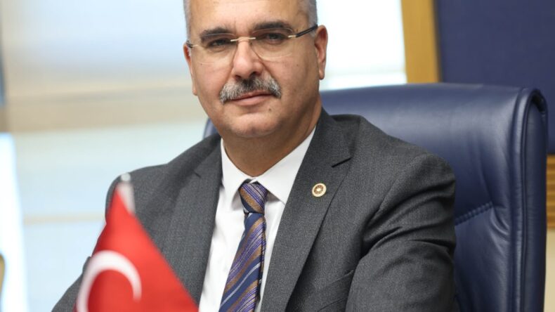 MİLLETVEKİLİ AHLATCI’DAN MEVLİD KANDİLİ MESAJI