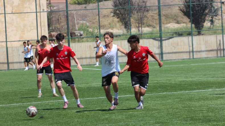 U19’LAR BEŞİKTAŞ PROVASINI U17’LERLE YAPTI