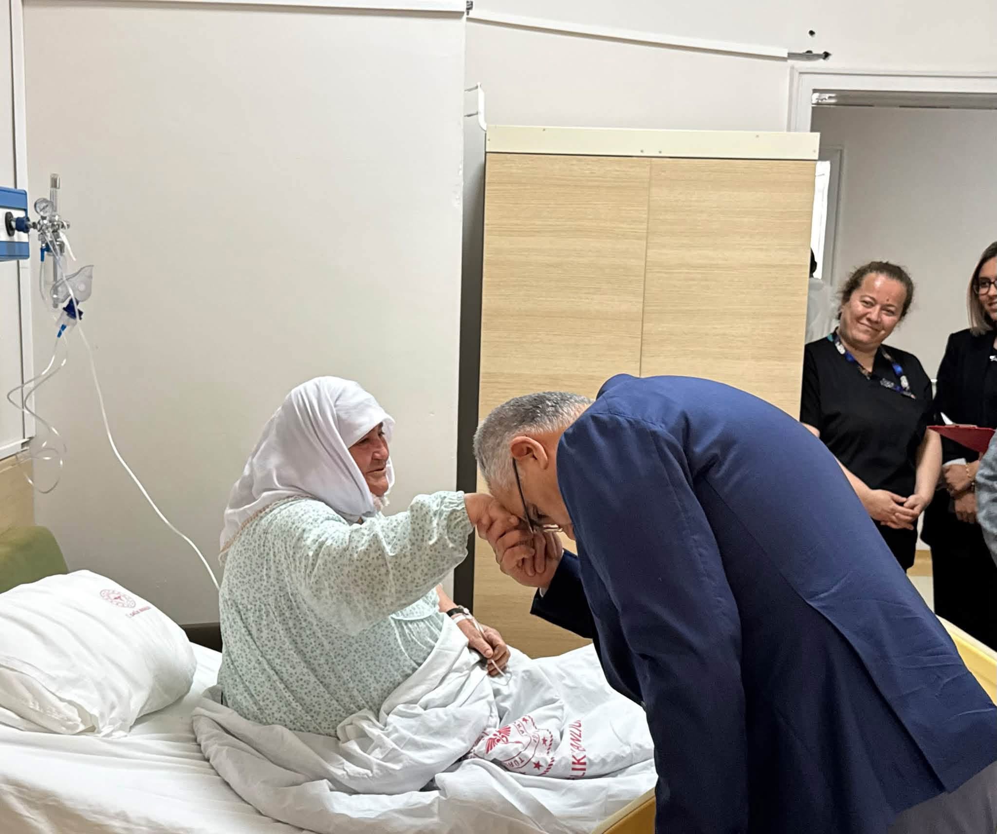 MİLLETVEKİLİ AHLATCI; “SAĞLIKTA HER DAİM VATANDAŞLARIMIZIN YANINDAYIZ”