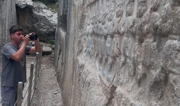 GENÇ ÇINAR’IN 2. BELGESEL ÇALIŞMASI İDDİALI