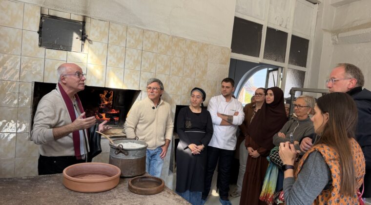 BELÇİKALI TATBİLİRLER HİTİT EKMEĞİNİ KEŞFETTİ