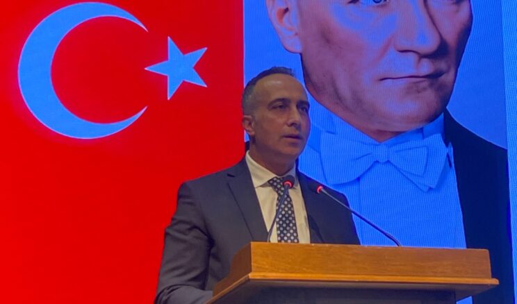 HALK TV’YE KAYYUM ATANDI, YENİ PARTİ EYLEM YAPACAK
